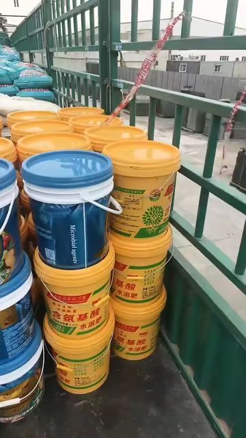 水溶肥搭配有机肥发一车，有需要的老板联系我